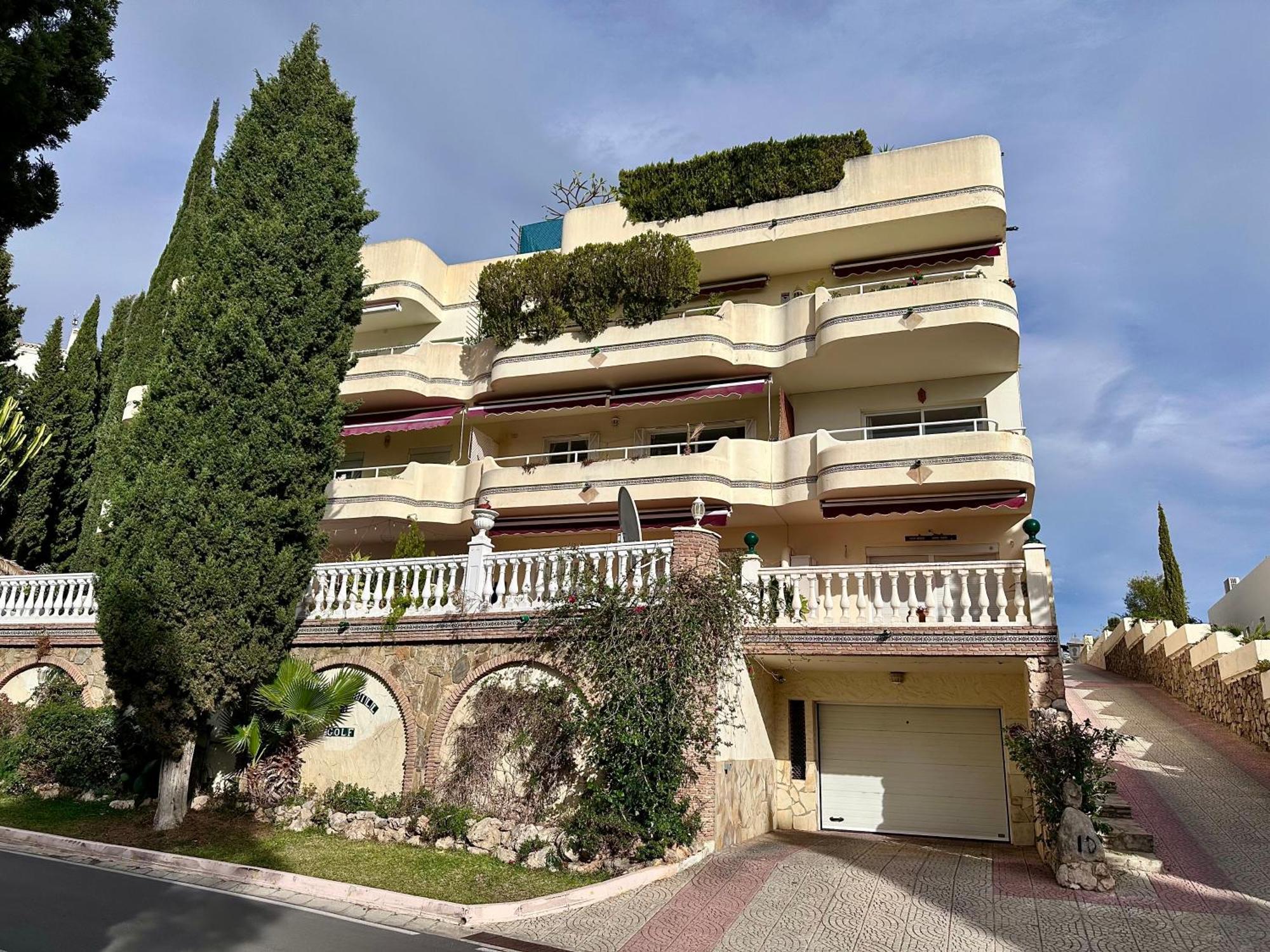 Апартаменти Apartamento Con Vistas, Urb. Mijas Golf. Santa Fe de los Boliches Екстер'єр фото